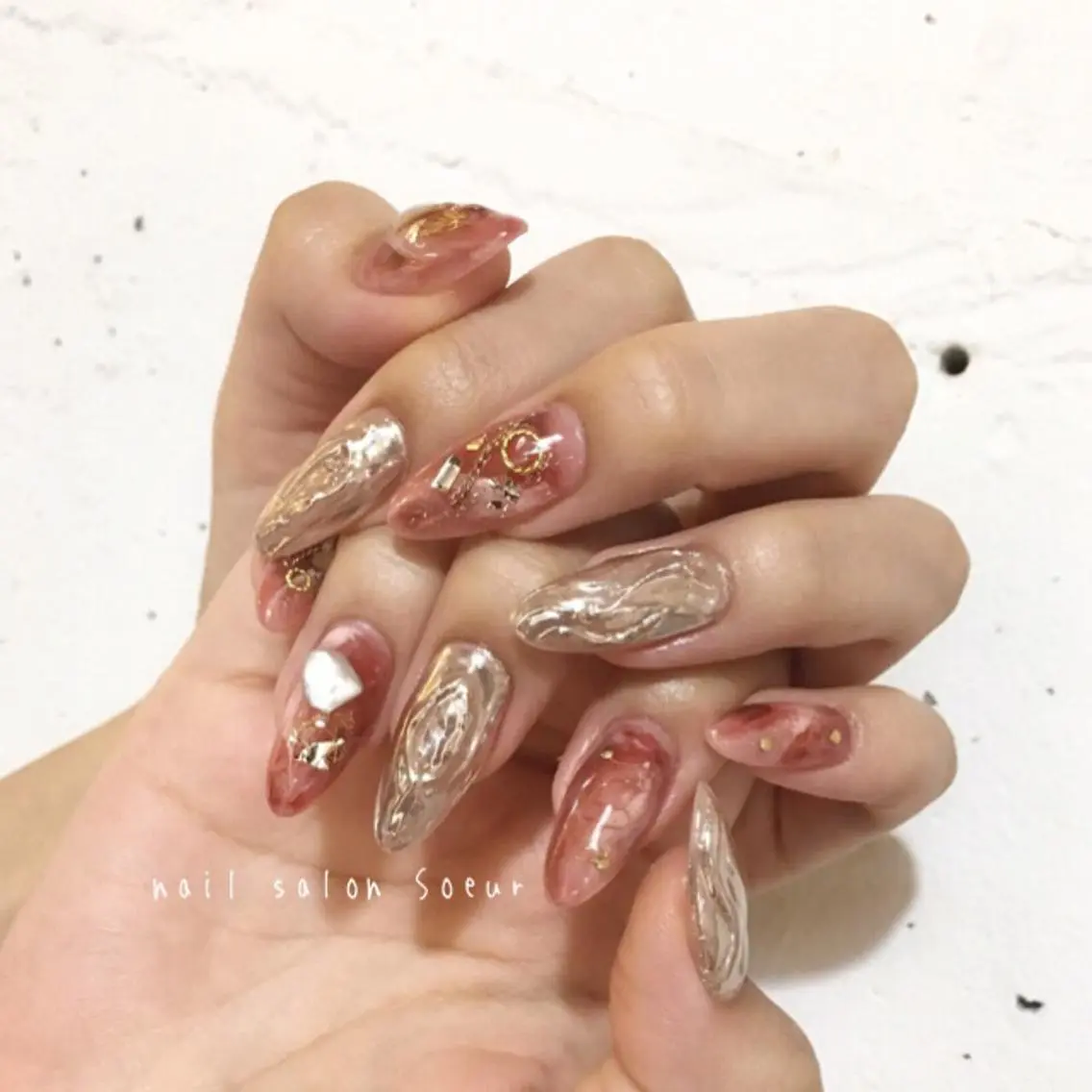 ネイル ロングネイル ミラーネイル 持ち込み ニュアンスネイル スカルプネイル ハンドネイル nail salon Soeurのネイルデザイン