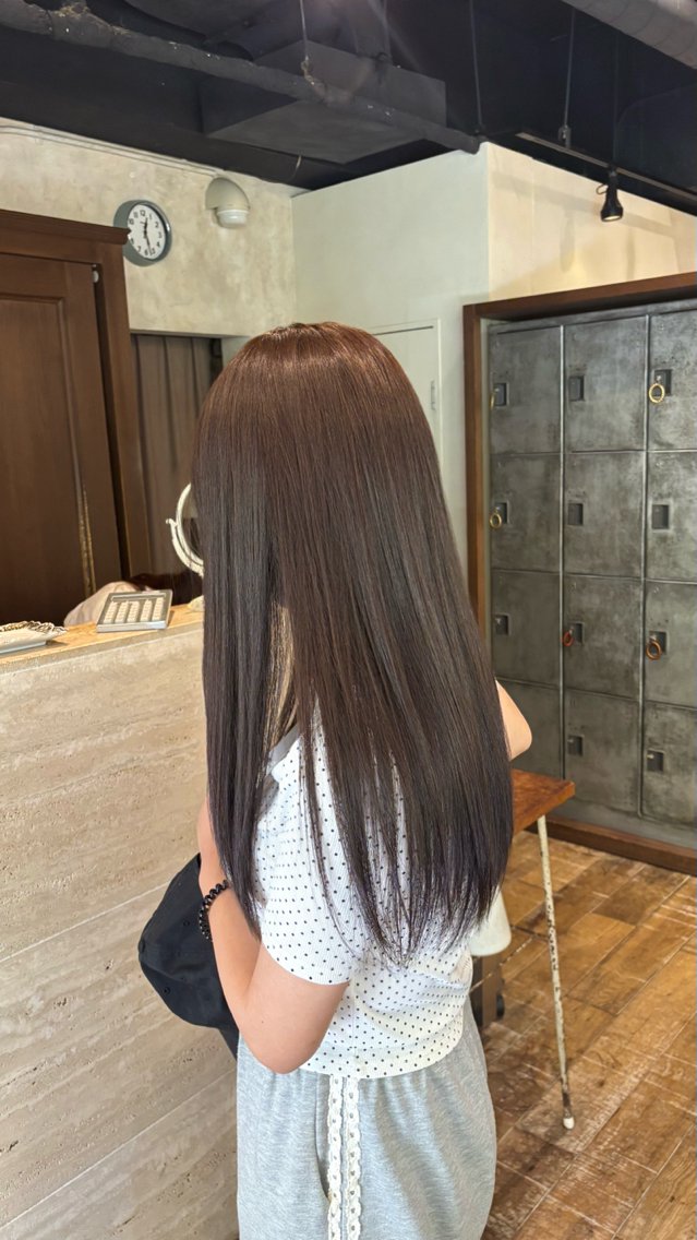 ロング カラー 透明感カラー グレージュ ラベンダーカラー ラベンダーグレージュ ラベンダーグレー カット ヘアカラー 顔周りレイヤー/透明 感カラー/村上陽菜乃のヘアスタイル