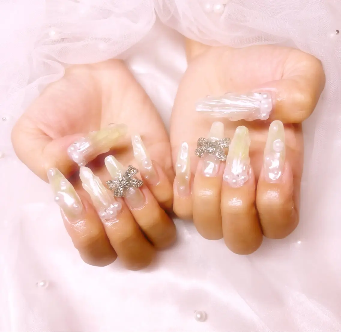 ネイル オーロラネイル ハンドネイル Nail Salon macherieのネイルデザイン