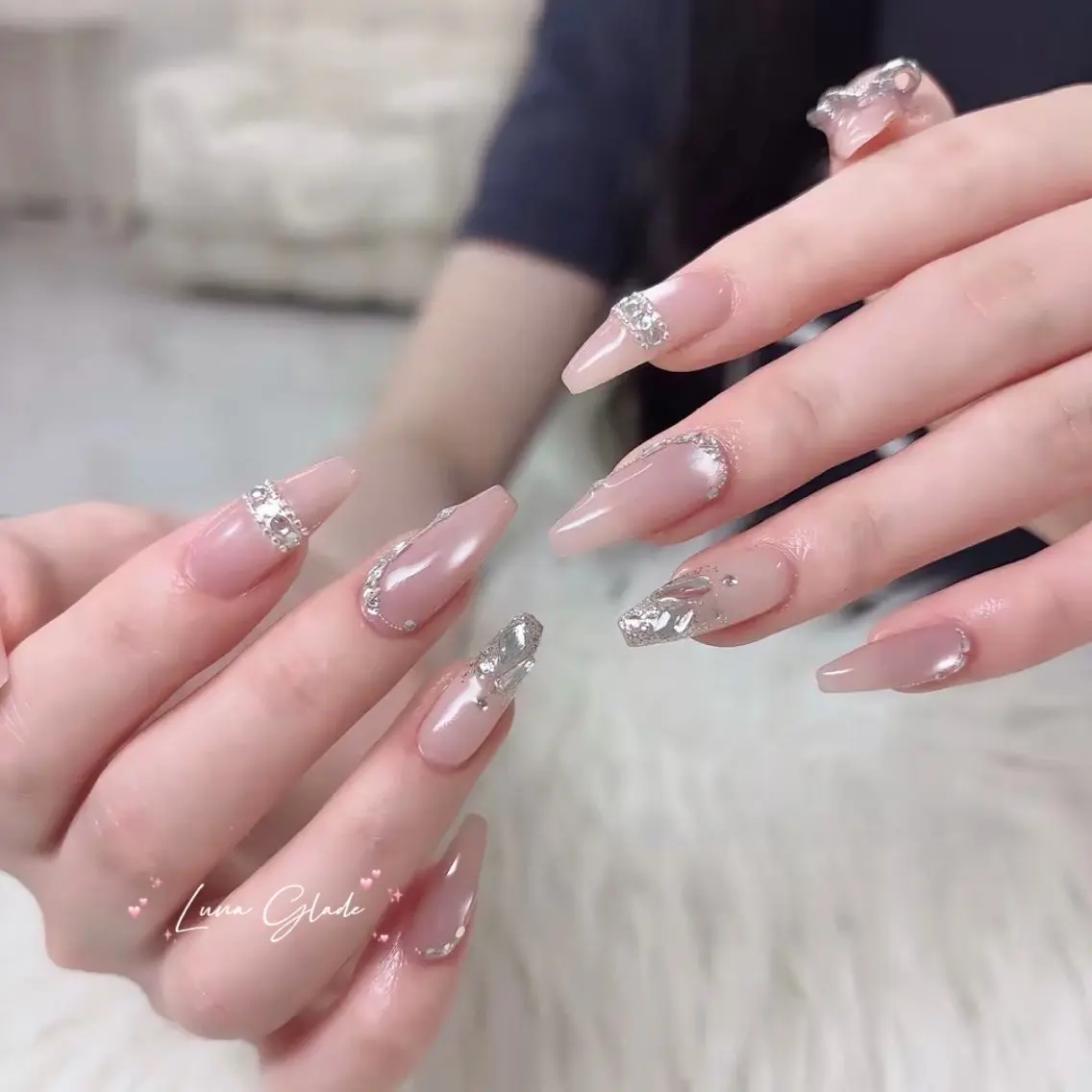 ネイル ハンドネイル Luna Gladeのネイルデザイン