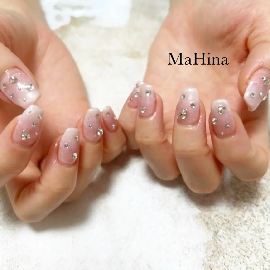 ネイル ジェルネイル キラキラネイル バレンタイン 冬ネイル Le Vernis MaHina・まひなのネイルデザイン