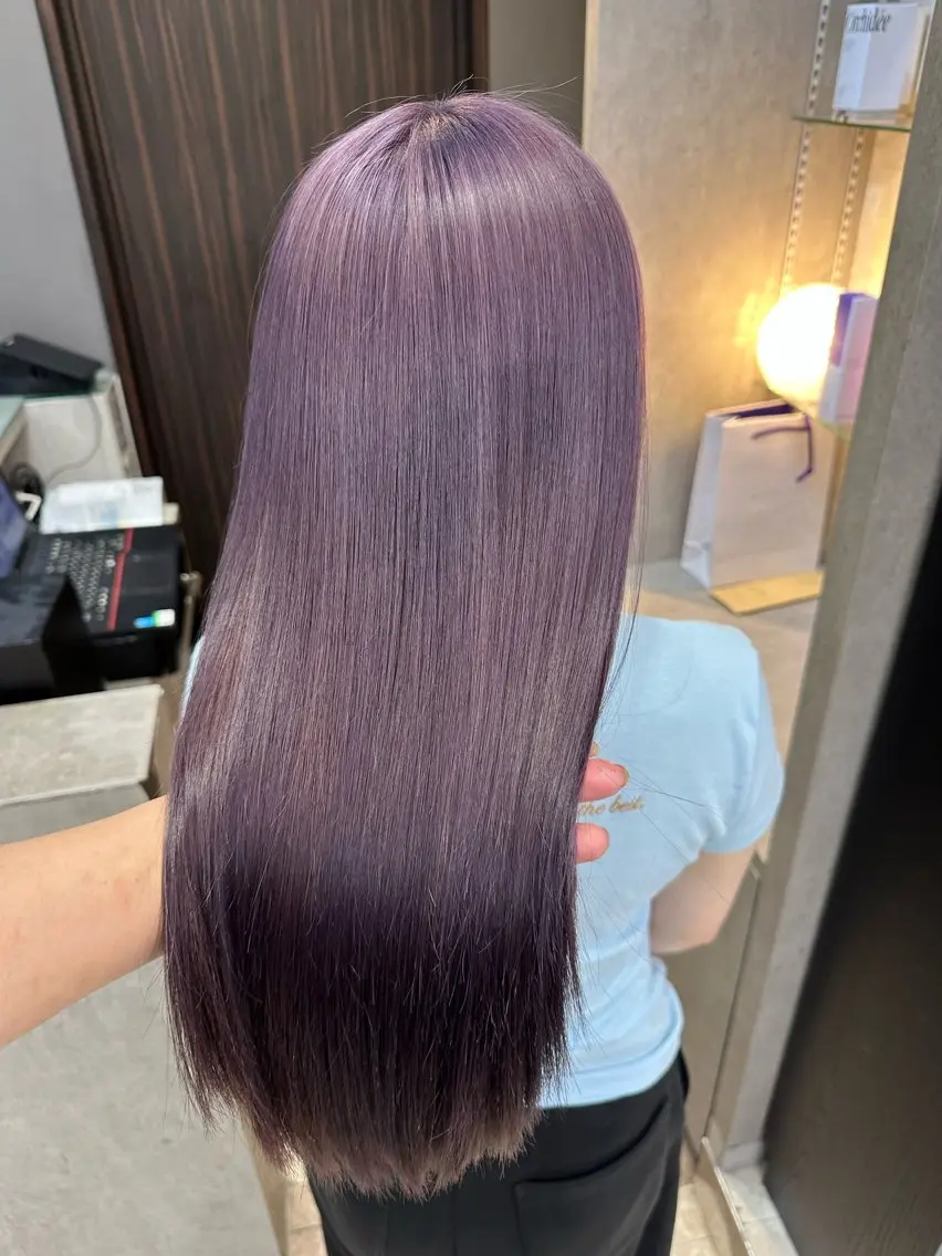 セミロング カラー ブリーチ 透明感カラー デザインカラー ダブルカラー ハイトーンカラー カット ヘアカラー トリートメント AYAKASA 暖色カラー/レイヤーのヘアスタイル