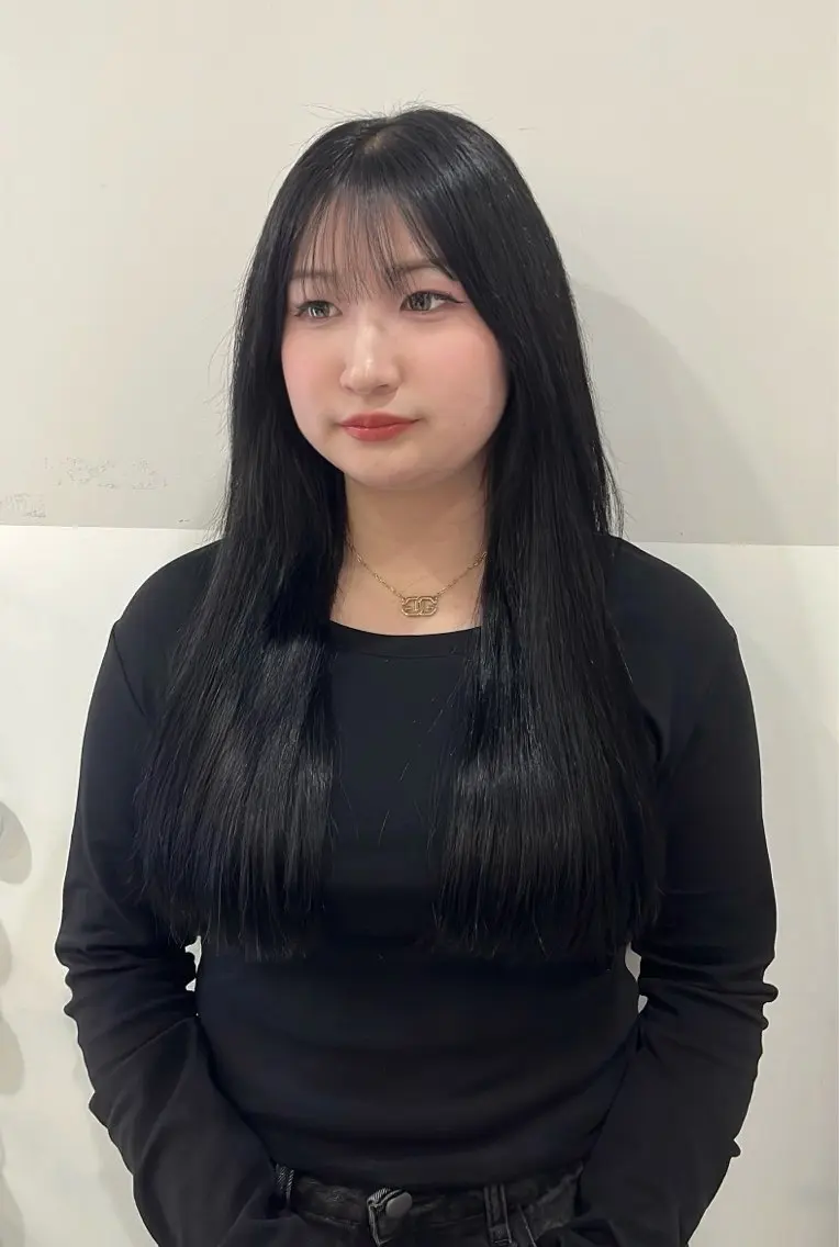 ミディアム 🦋REISA🦋 エクステ×ハイトーンのヘアスタイル