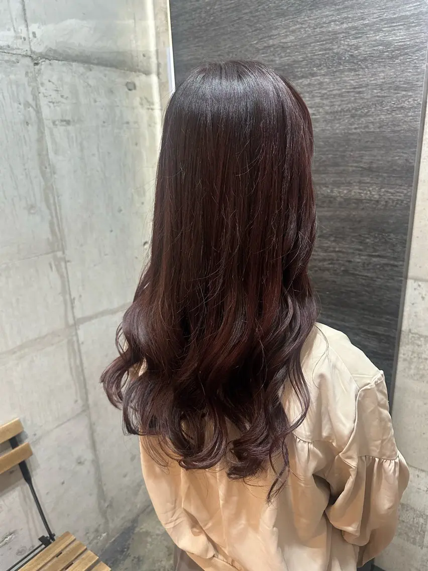ロング 保井 実奈美のヘアスタイル