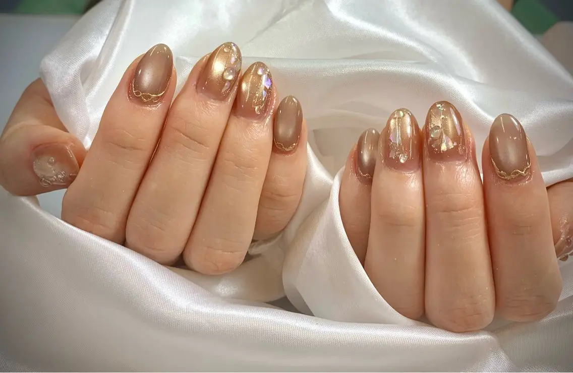 ネイル Rina 東口ネイルサロンもちのネイルデザイン