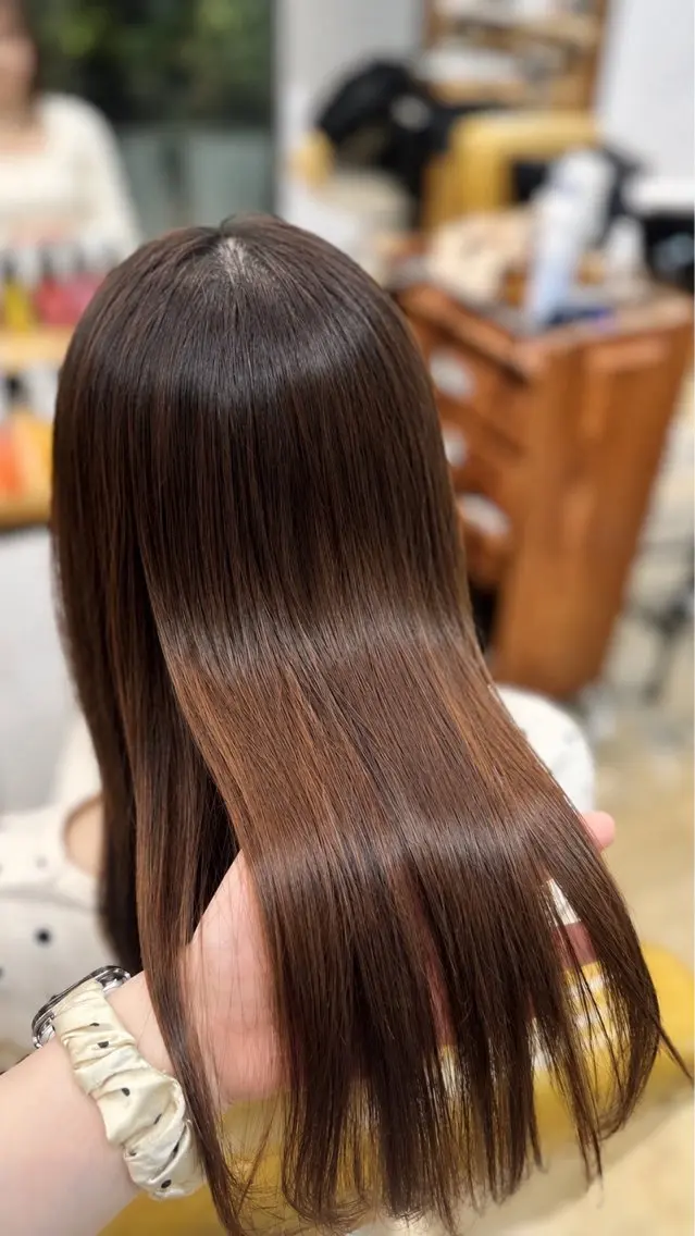 ロング 縮毛矯正 艶感カラー🌸 Karinのヘアスタイル
