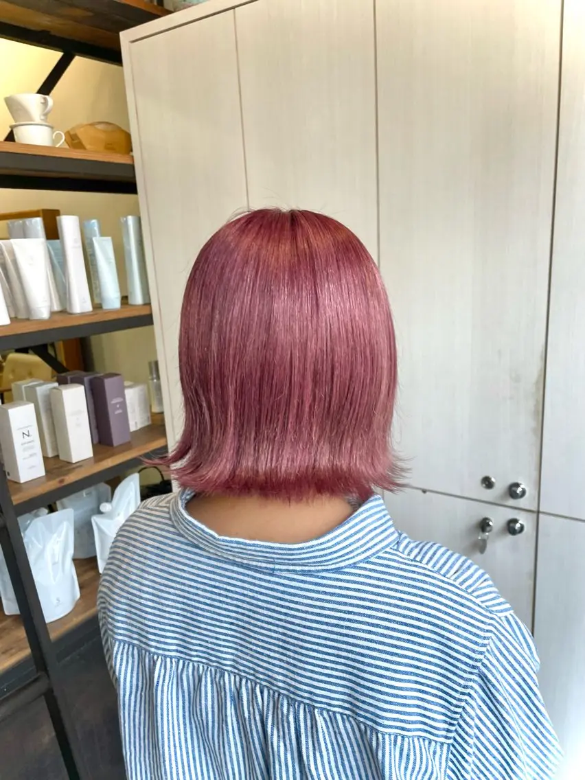 ショート カラー ヘアカラー トリートメント オオシマ ミユのヘアスタイル