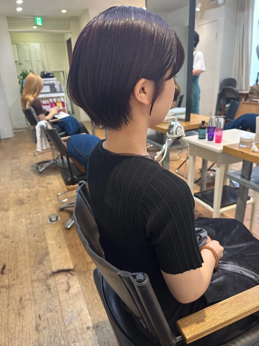 ショート ショート ボブ 梅田 木戸健人のヘアスタイル
