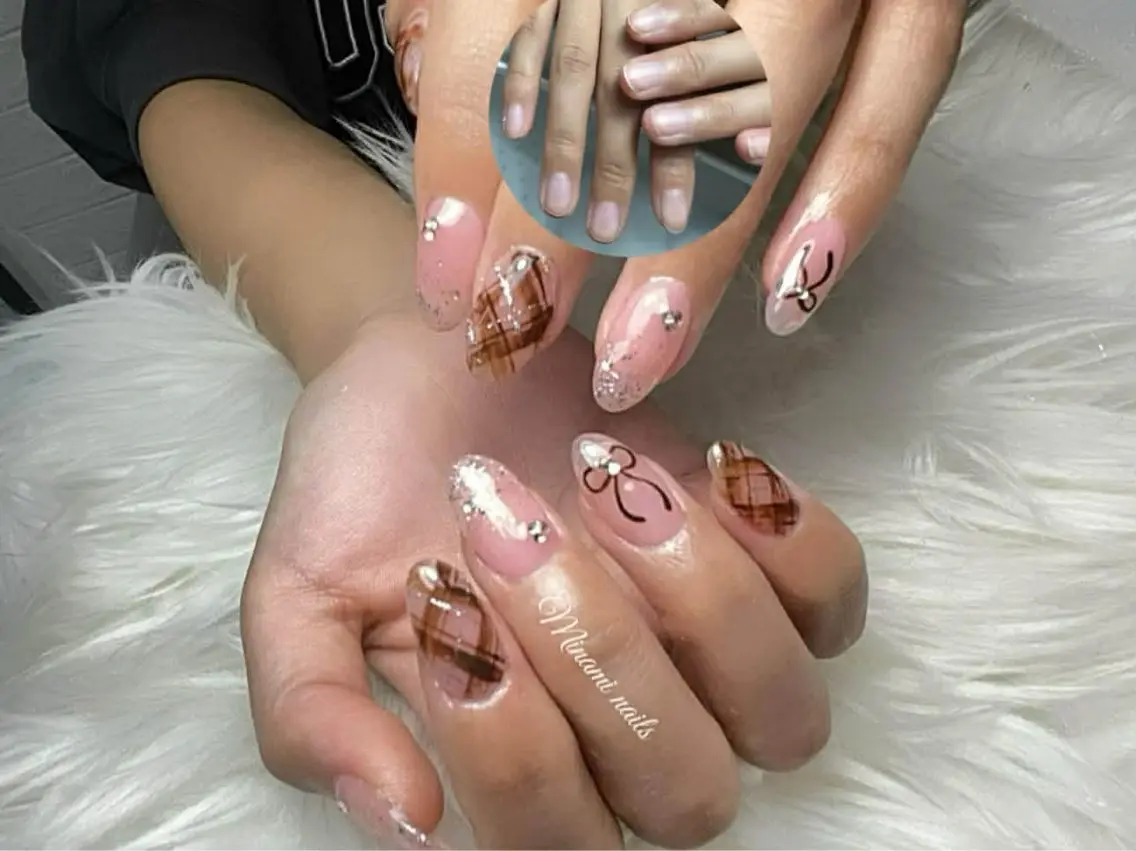 ネイル アートネイル オーロラネイル ガーリー キラキラネイル 韓国ネイル Minami Nailsのネイルデザイン