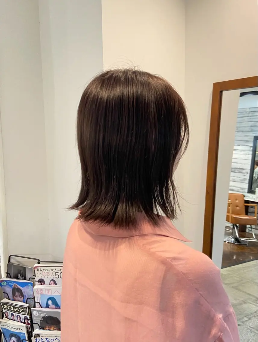 ミディアム まつ あみのヘアスタイル