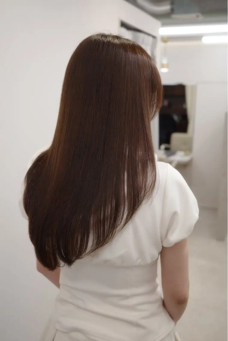 セミロング 太田 斗志のヘアスタイル