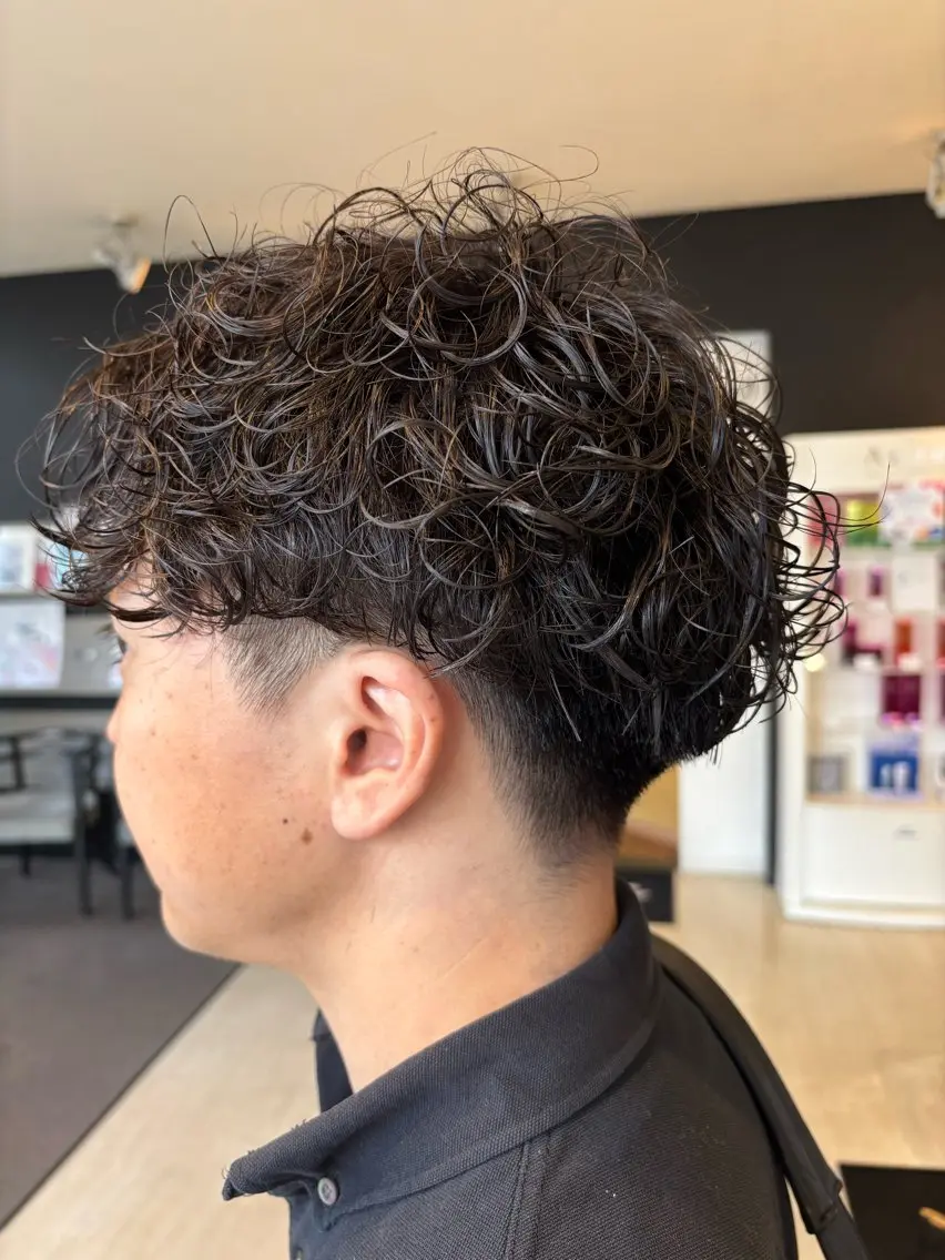 メンズ メンズパーマ シャドーパーマ 澤田 大翔のヘアスタイル