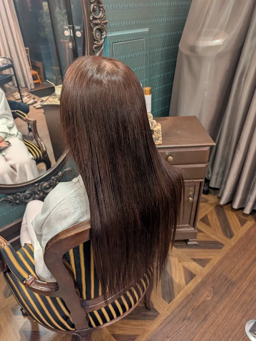 うる艶カラー+トリートメントの写真