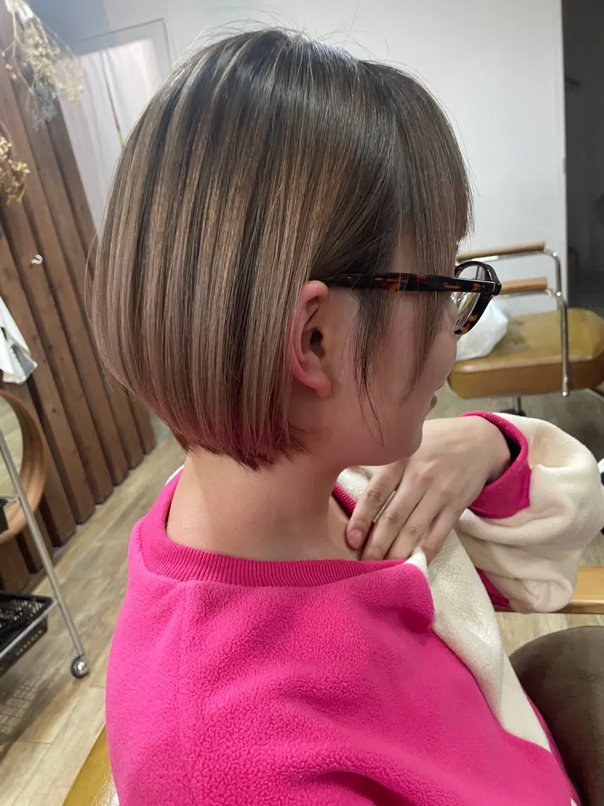 ショート ショートボブ ボブ ショートヘア カジ エリナのヘアスタイル