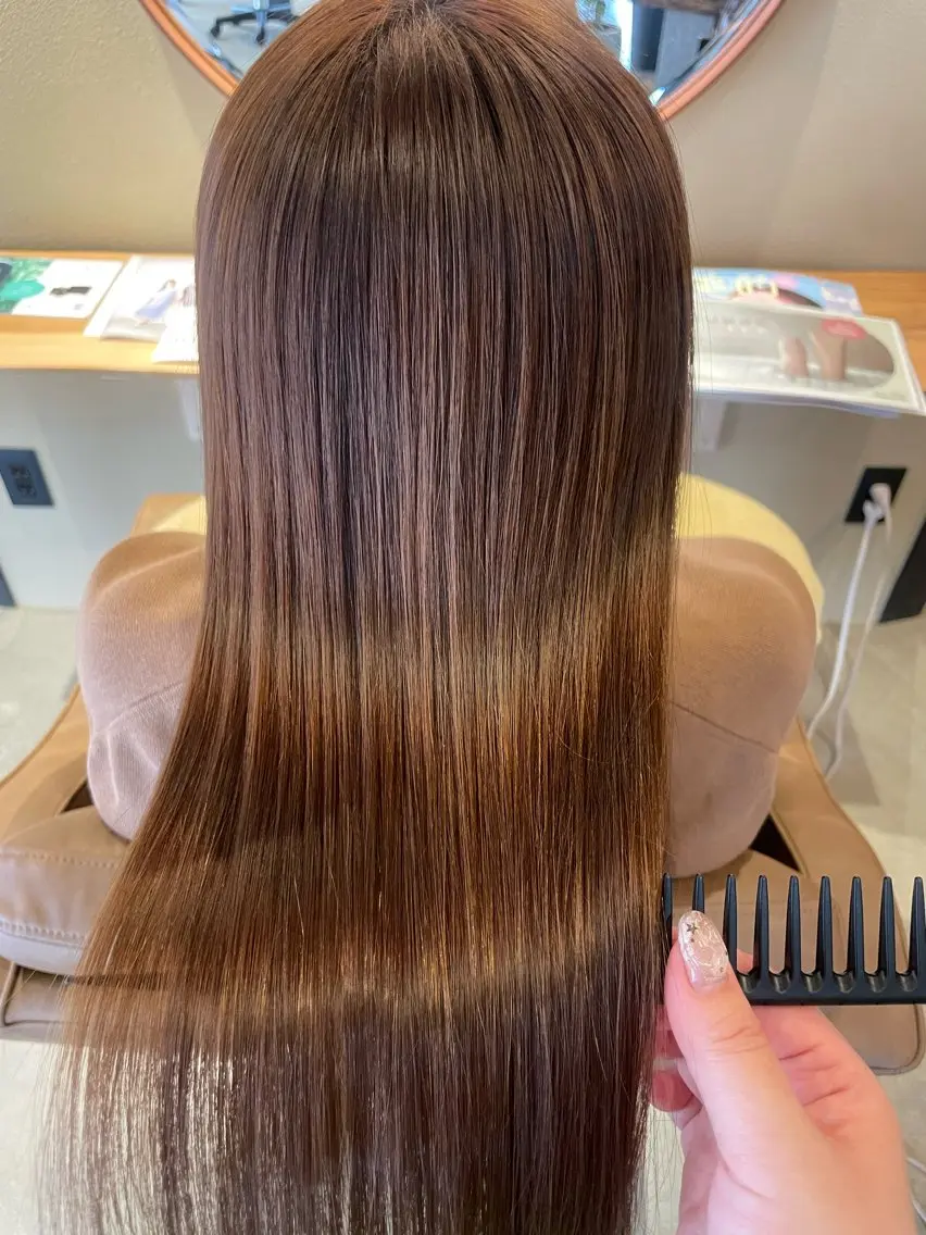 ロング 縮毛矯正 トリートメント 青木 紗耶のヘアスタイル
