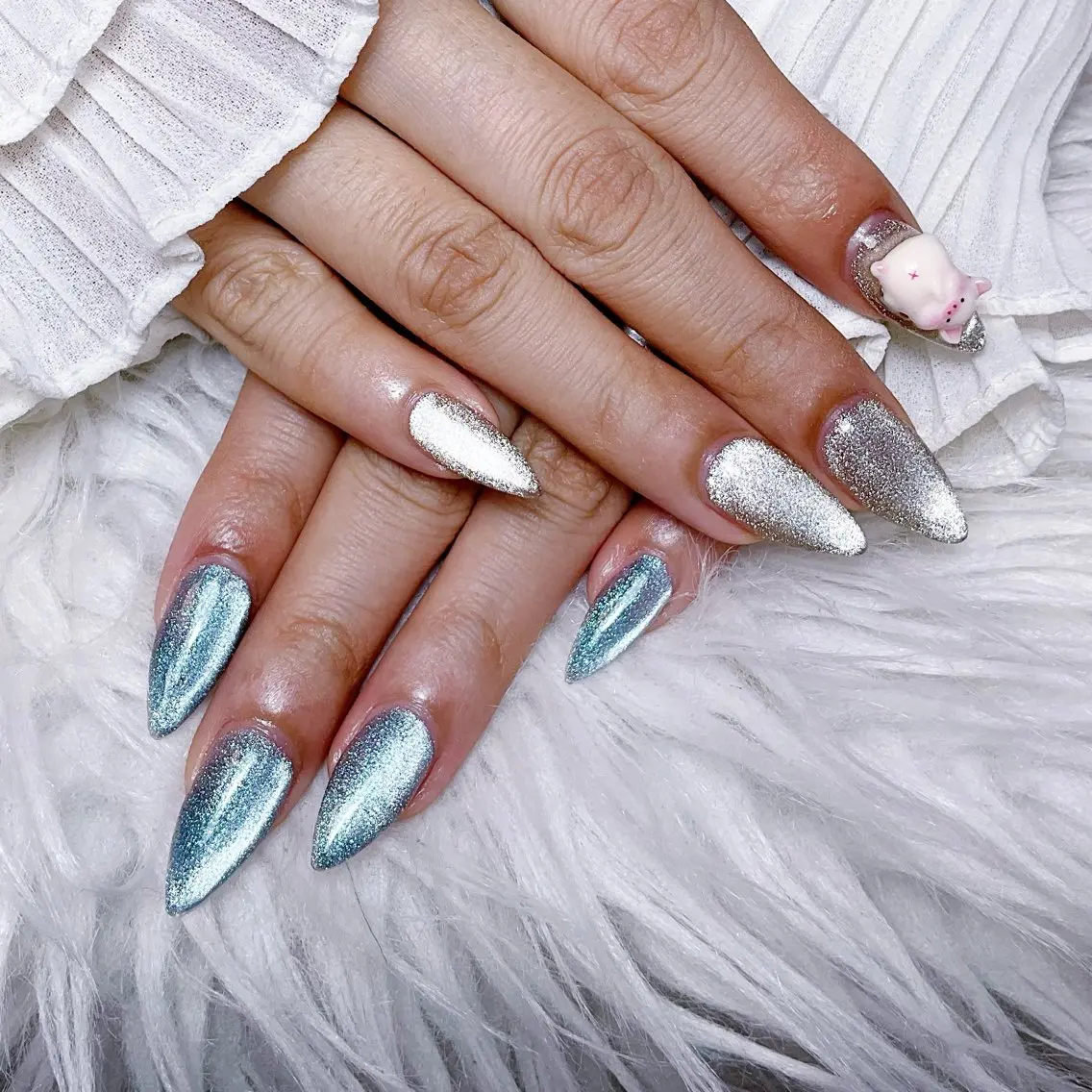 ネイル ハンドネイル 🍭Yun nail hyejin🌸のネイルデザイン