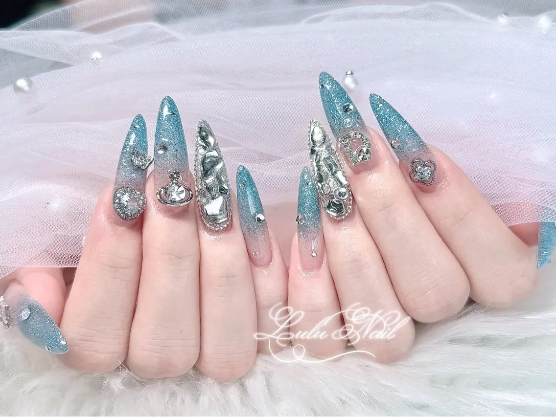 ネイル ハンドネイル Lulu Nail 🫧ユユのネイルデザイン