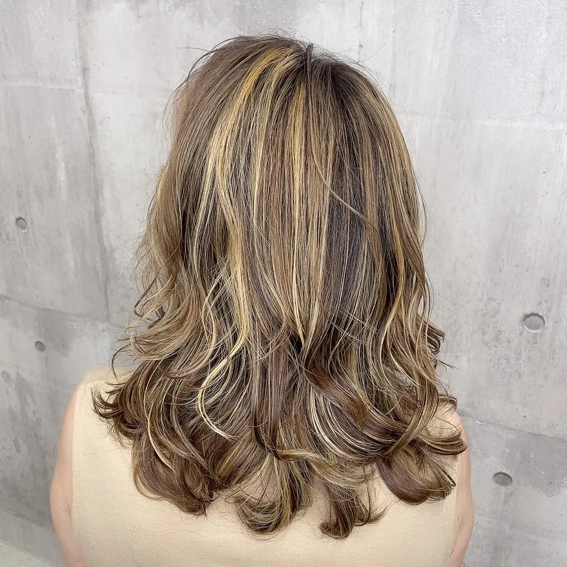 セミロング カラー ヘアカラー LUXBE LUCE ひなののヘアスタイル