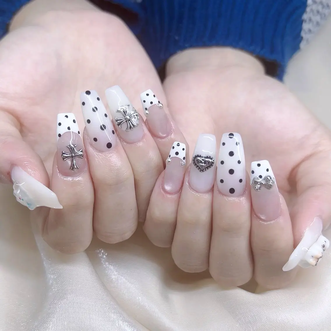 ネイル ハンドネイル NAILサロン 木にいるのネイルデザイン
