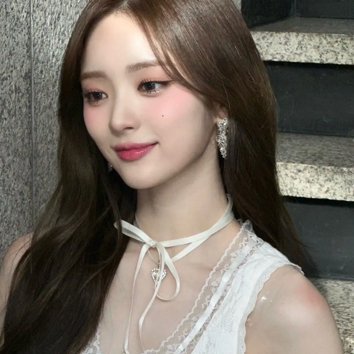 ミディアム ヘアカラー トリートメント 顔周りレイヤー/新宿 /モテ艶カラー/航介のヘアスタイル
