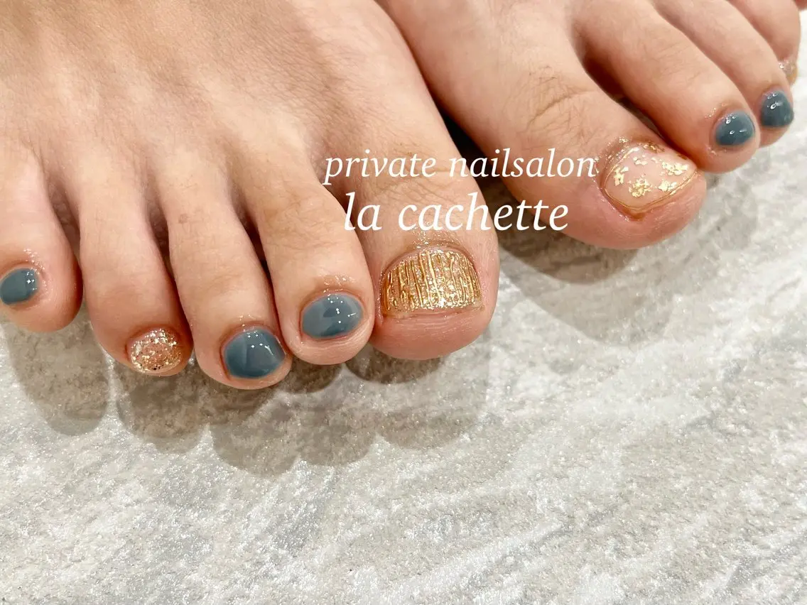 【Foot】親指2本アート(オフあり)の写真