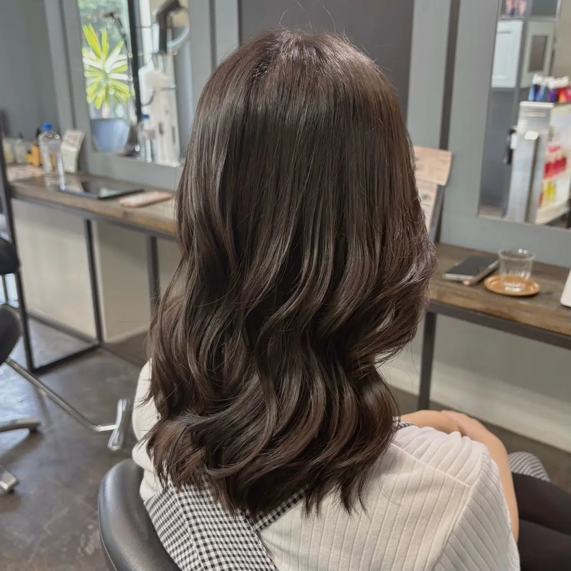 ミディアム ヘアアレンジ ヘアセット 透明感カラー /髪質改善🫧ユイカのヘアスタイル