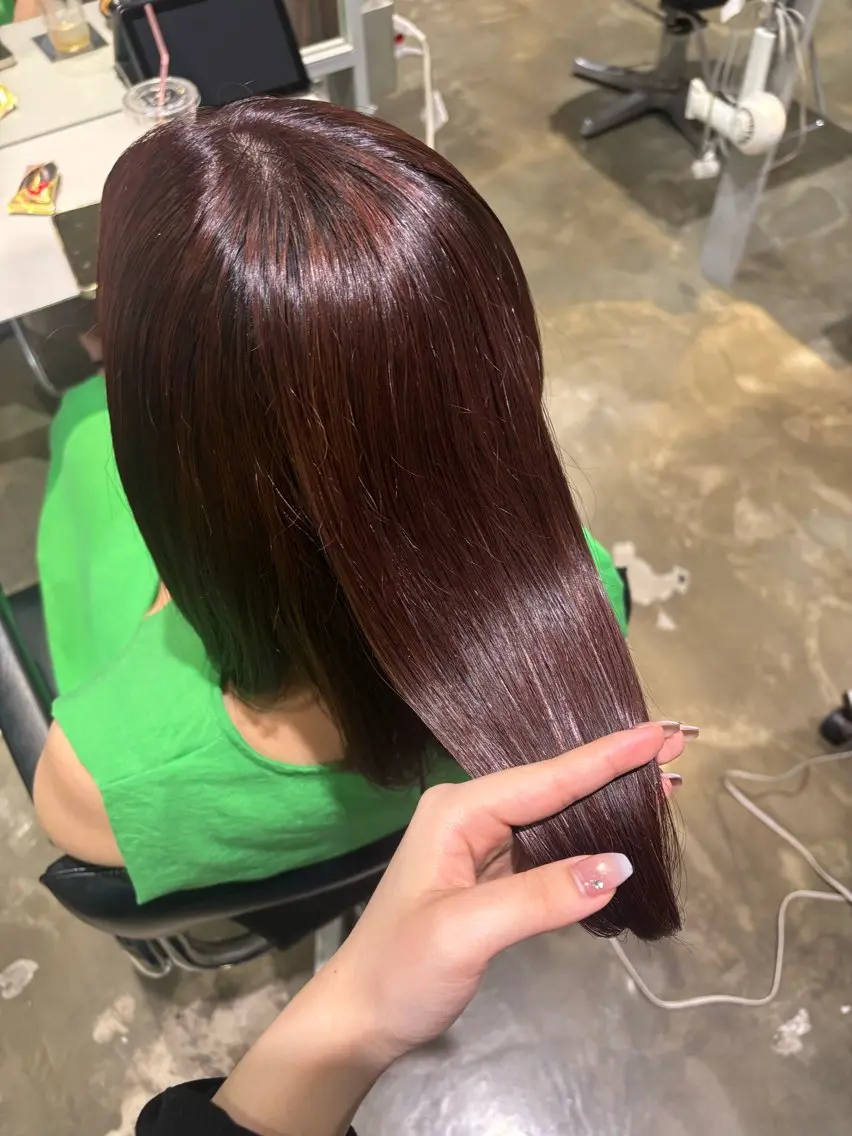ミディアム カラー ブラウンカラー レッドカラー ヘアカラー Helena_しゅり 透明感カラー/まつパのマツエク・マツパデザイン