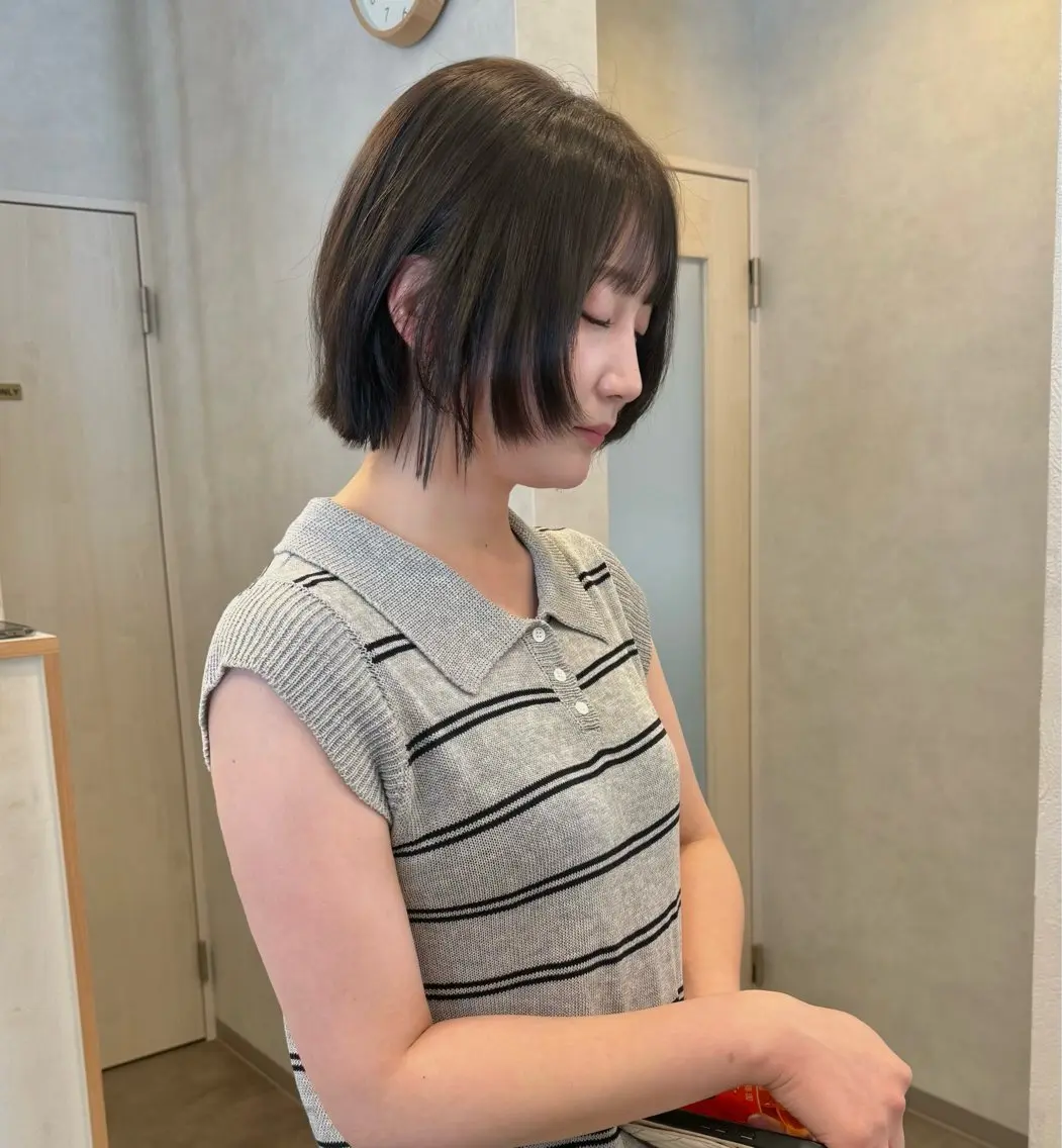 ショート カラー 透明感カラー グレージュ レイヤーカット カット ヘアカラー Lita./ HIKARI🧁🫧のヘアスタイル