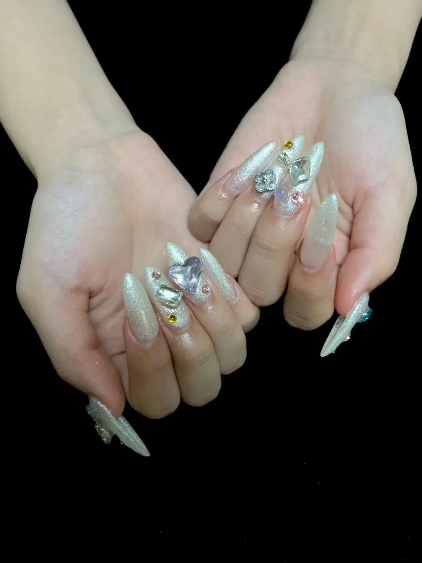 ネイル その他(ネイル) ongles chicのネイルデザイン