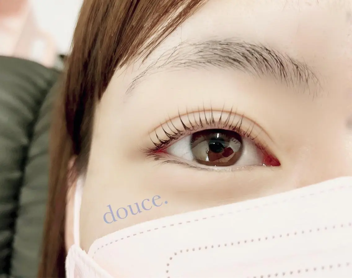 マツエク・マツパ アイブロウ まつげパーマ mes yeux eye salon.の眉毛・アイブロウイメージ