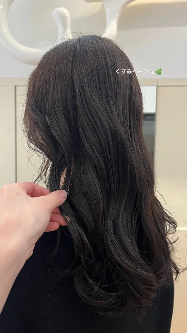 カラー ベージュカラー ヘアカラー 中村 彩奈のヘアスタイル