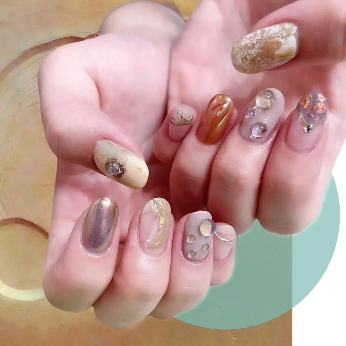 ネイル オーロラネイル 氷ネイル・うるうるネイル 韓国ネイル マグネットネイル ミラーネイル VOLLMOND nailのネイルデザイン