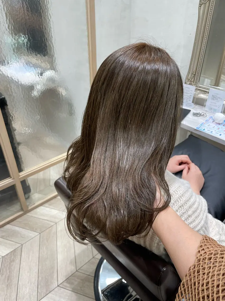 セミロング カット ヘアカラー トリートメント KANA🌷 髪質改善のヘアスタイル