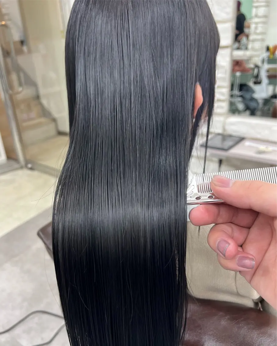 ロング スダユーヤ 💫推しカラーウルフのヘアスタイル