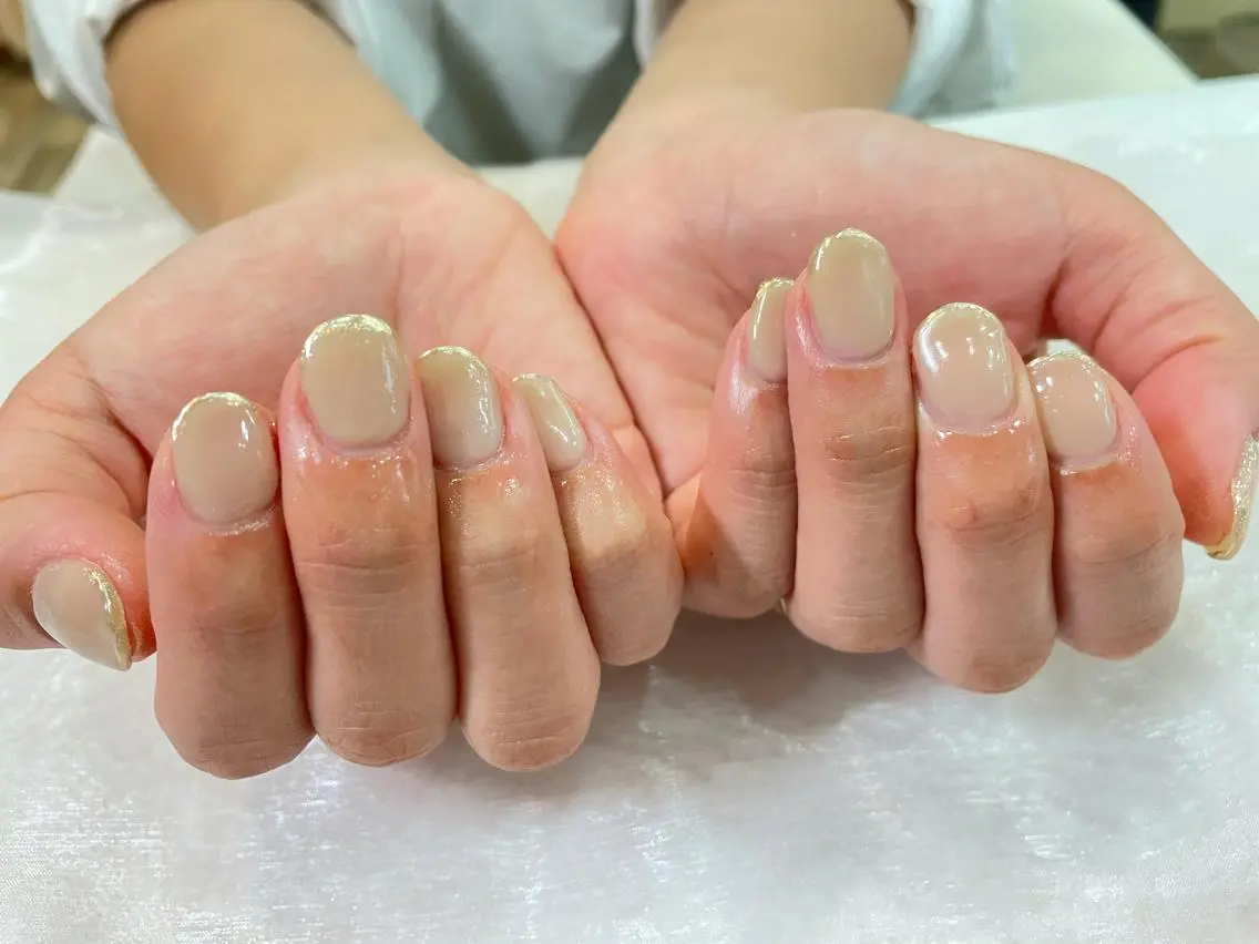 ネイル ハンドネイル ハンドケア はばすみれ🎀ﾈｲﾙ 光ﾌｪｲｼｬﾙ ﾍｱのネイルデザイン