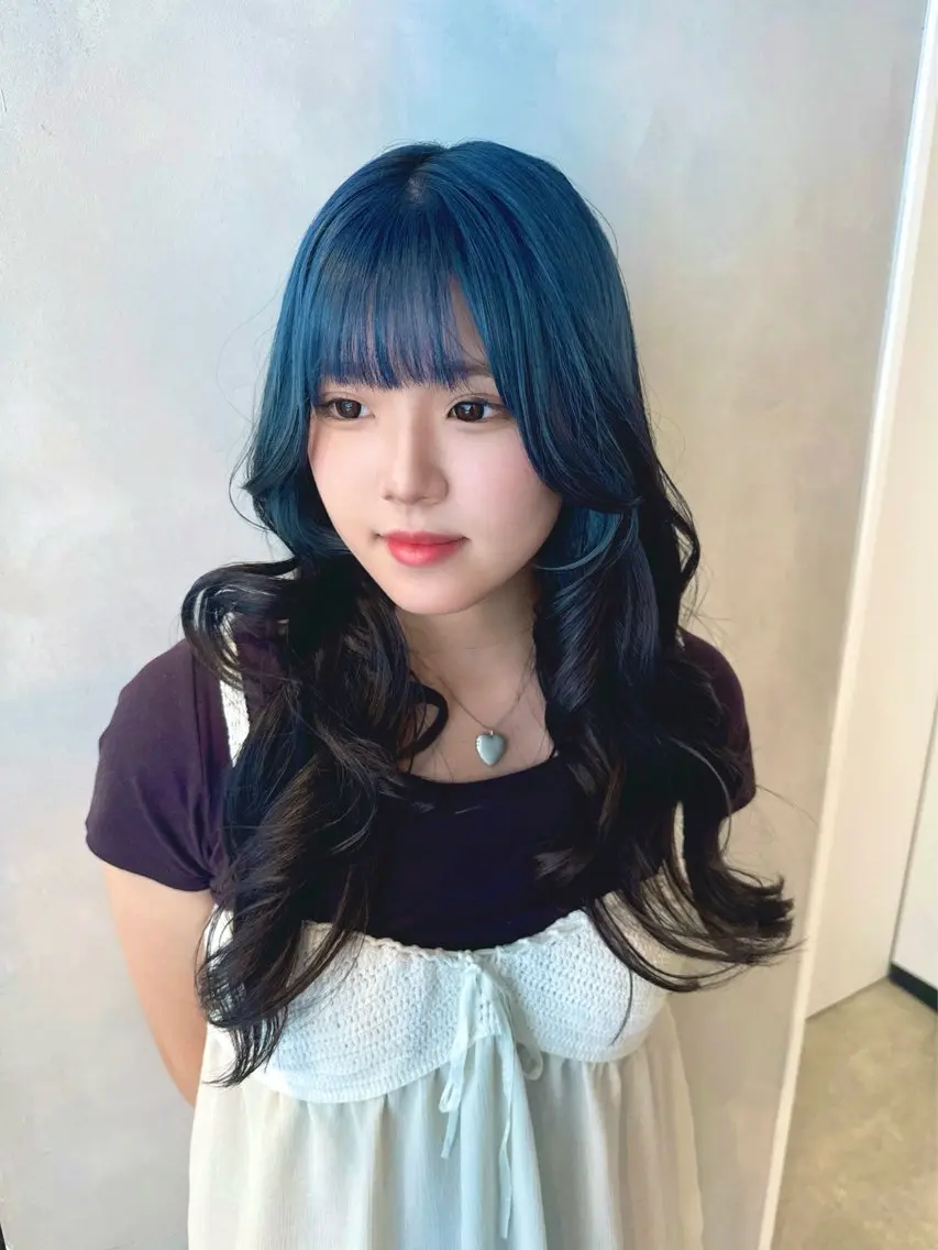 カラー 黒髪 ブルーカラー カット ヘアカラー トリートメント 透明感カラー✨艶髪 制作🌱山根あゆみのヘアスタイル