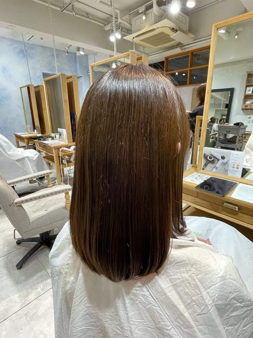 ミディアム カラー ヘアカラー ヘア&ネイル/ 𝐒𝐄𝐑𝐈のヘアスタイル