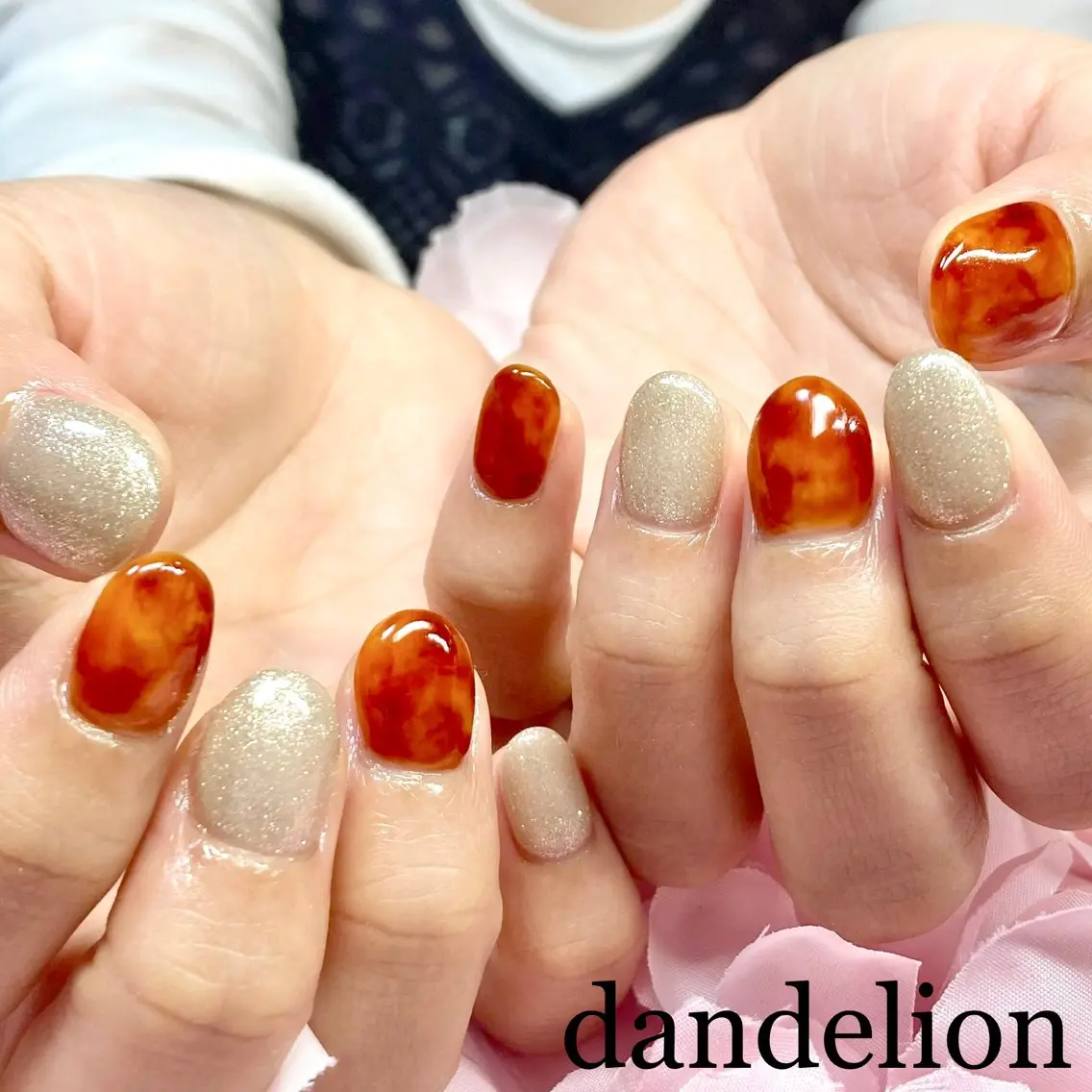 ネイル ハンドネイル ハンドケア dandelion ダンデライオンのネイルデザイン