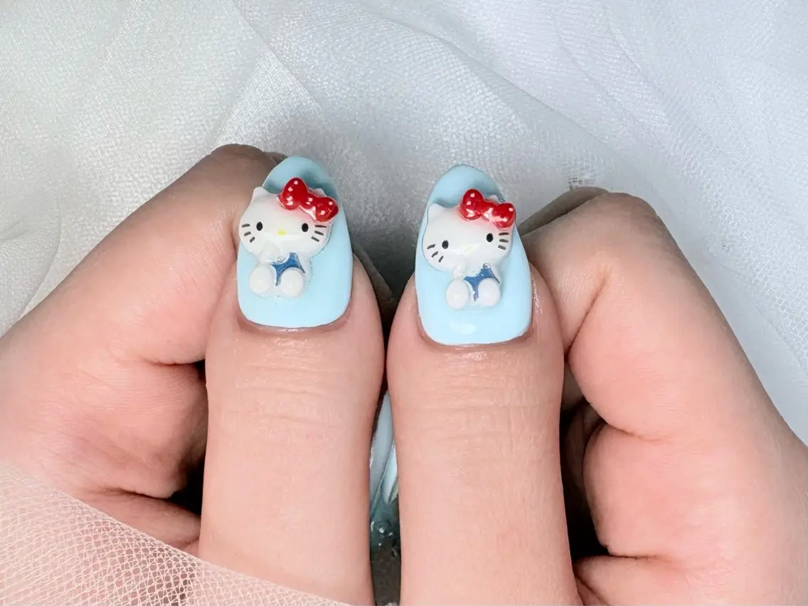 ネイル フットネイル ジェルネイル キラキラネイル ラメ(グリッター) マグネットネイル ♡Bivi♡自爪に 優しいネイルサロンのネイルデザイン