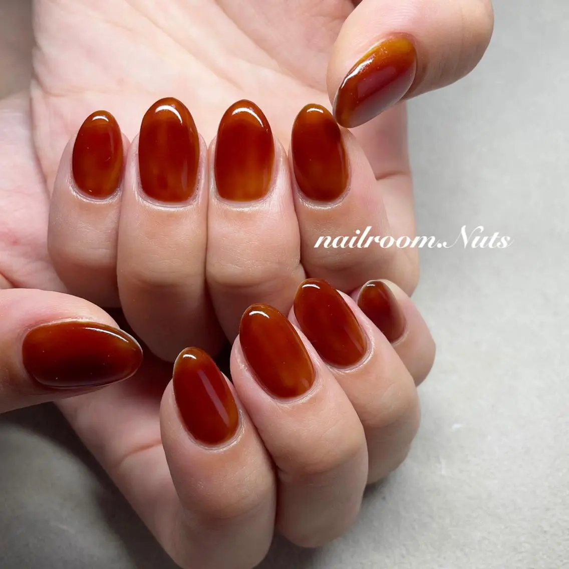ネイル ハンドネイル nailsalon Nutsのネイルデザイン