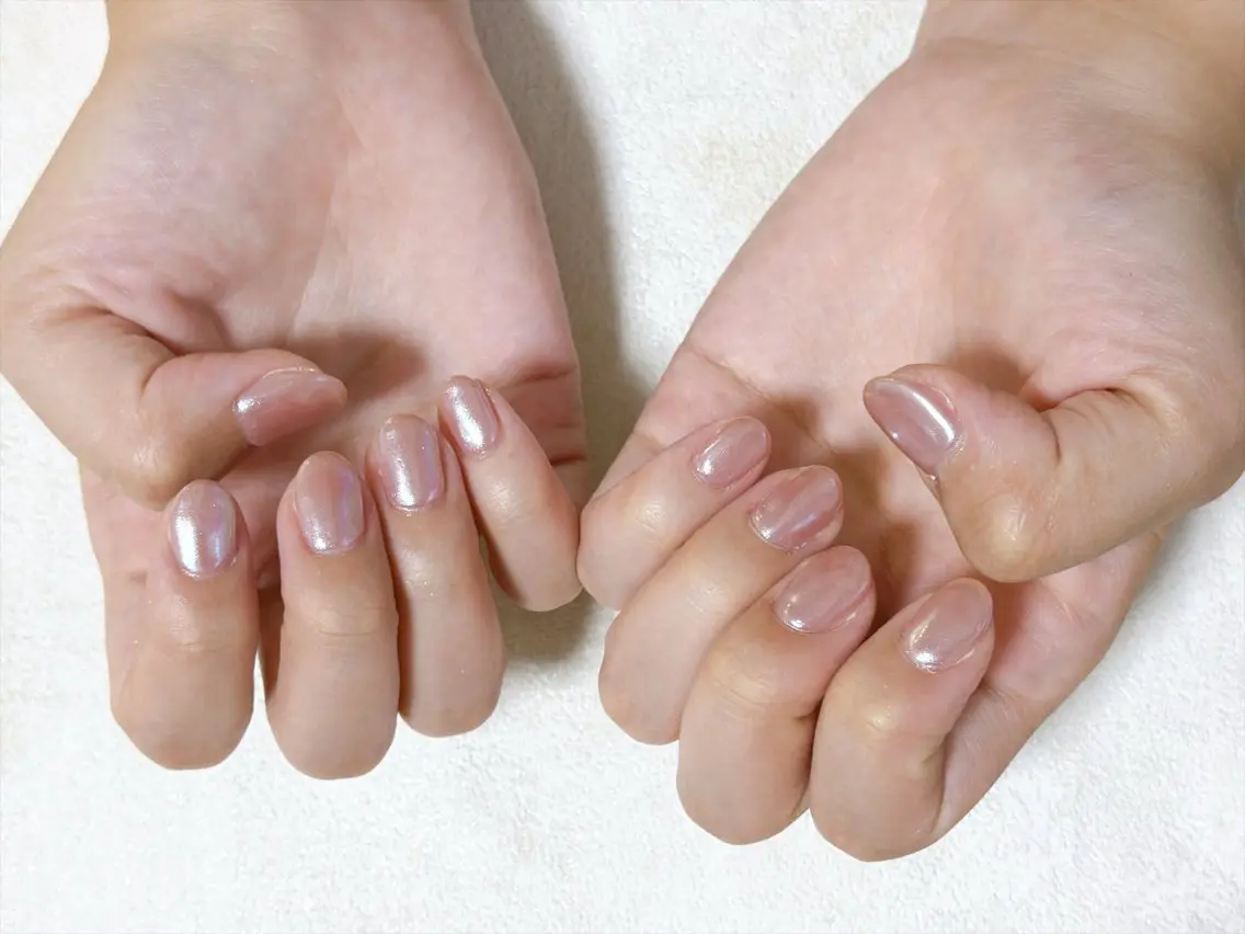 ネイル オーロラネイル フットネイル フレンチネイル ジェルネイル マグネットネイル ハンドネイル mogunail &blowのネイルデザイン