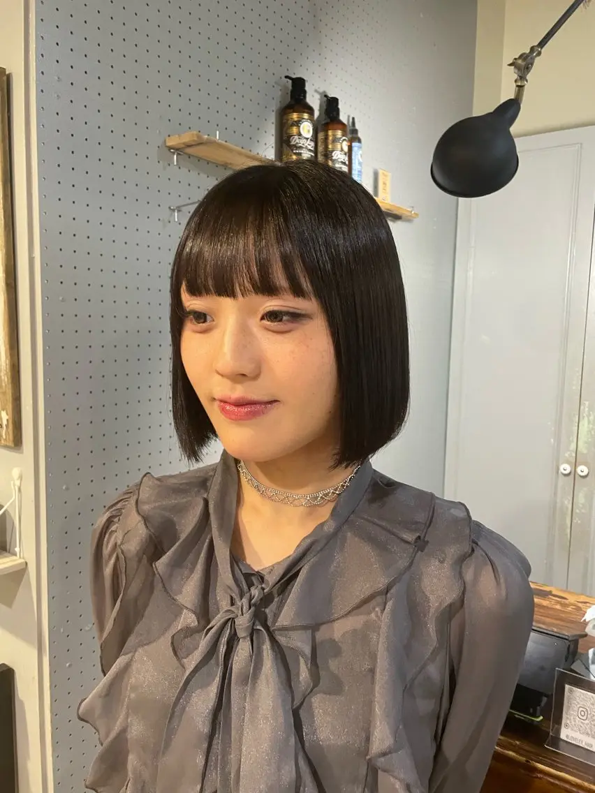 ショート カラー カット ヘアカラー トリートメント 🤩噂のMr.髪ポジ ティブ®️yu🤩のヘアスタイル