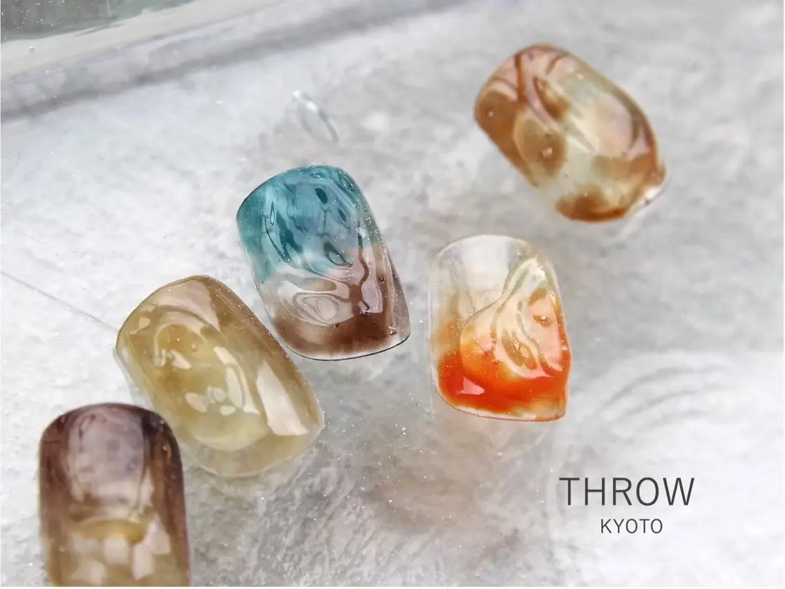 ネイル -THROW- MIOのネイルデザイン