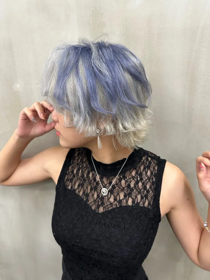 ダメージレスに髪色を楽しみたい方にオススメ!エフェクトケアブリーチ&デザインカラー&3stepケラチントリートメントの写真