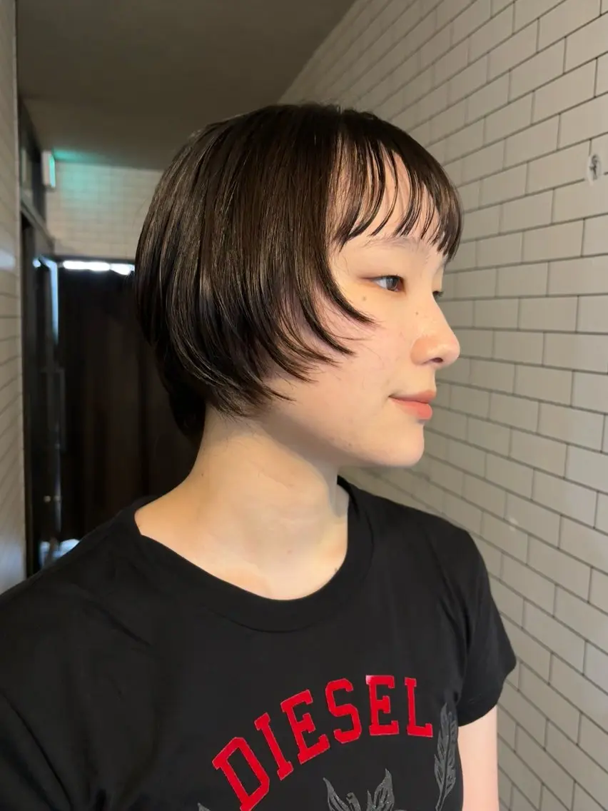 ショート 顔まわりレイヤー 顔周りカット レイヤーカット カット トリートメント 透明感カラー/髪質改 善/烏丸御池/寿々乃のヘアスタイル