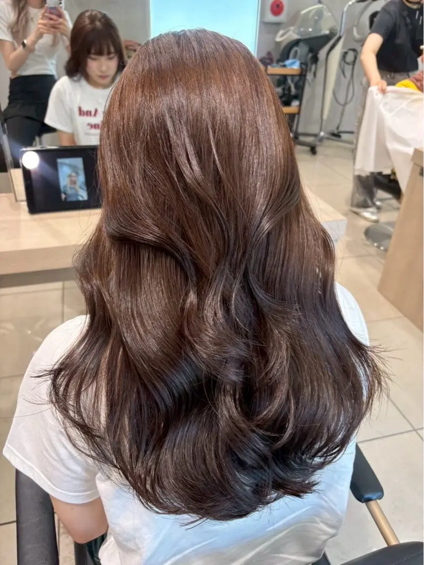 ロング カラー 森田 夢瞳のヘアスタイル
