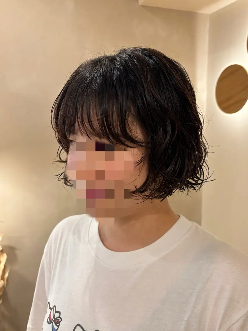 ミディアム パーマ ミディアムパーマ ボブ カット パーマ シンバヒナノ/パーマ レイヤー/髪質改善のヘアスタイル