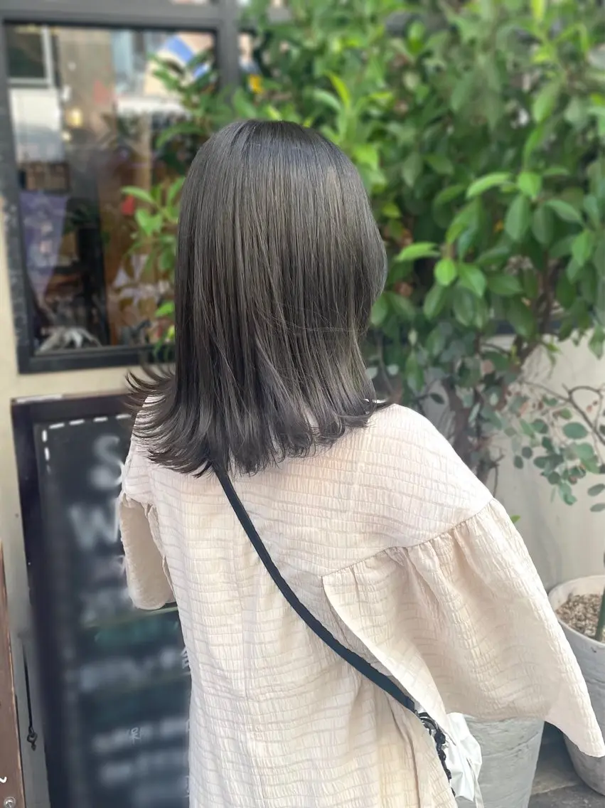 カット＋ブリーチなしダブルカラー＋トリートメントの写真