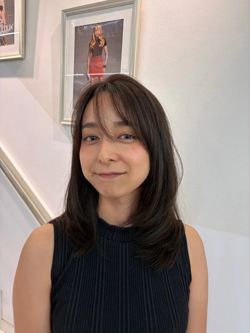 カラー 岸本 謙生のヘアスタイル