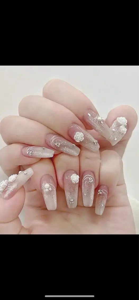 ネイル ハンドネイル LULU Nail salonみどりのネイルデザイン